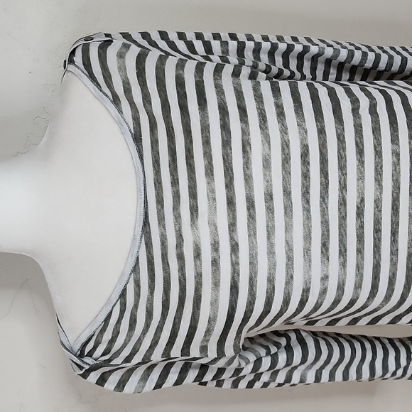 Majestic Paris for Neiman Marcus Bateau Neck French Striped Tee Size Small - Picture 3 of 11
